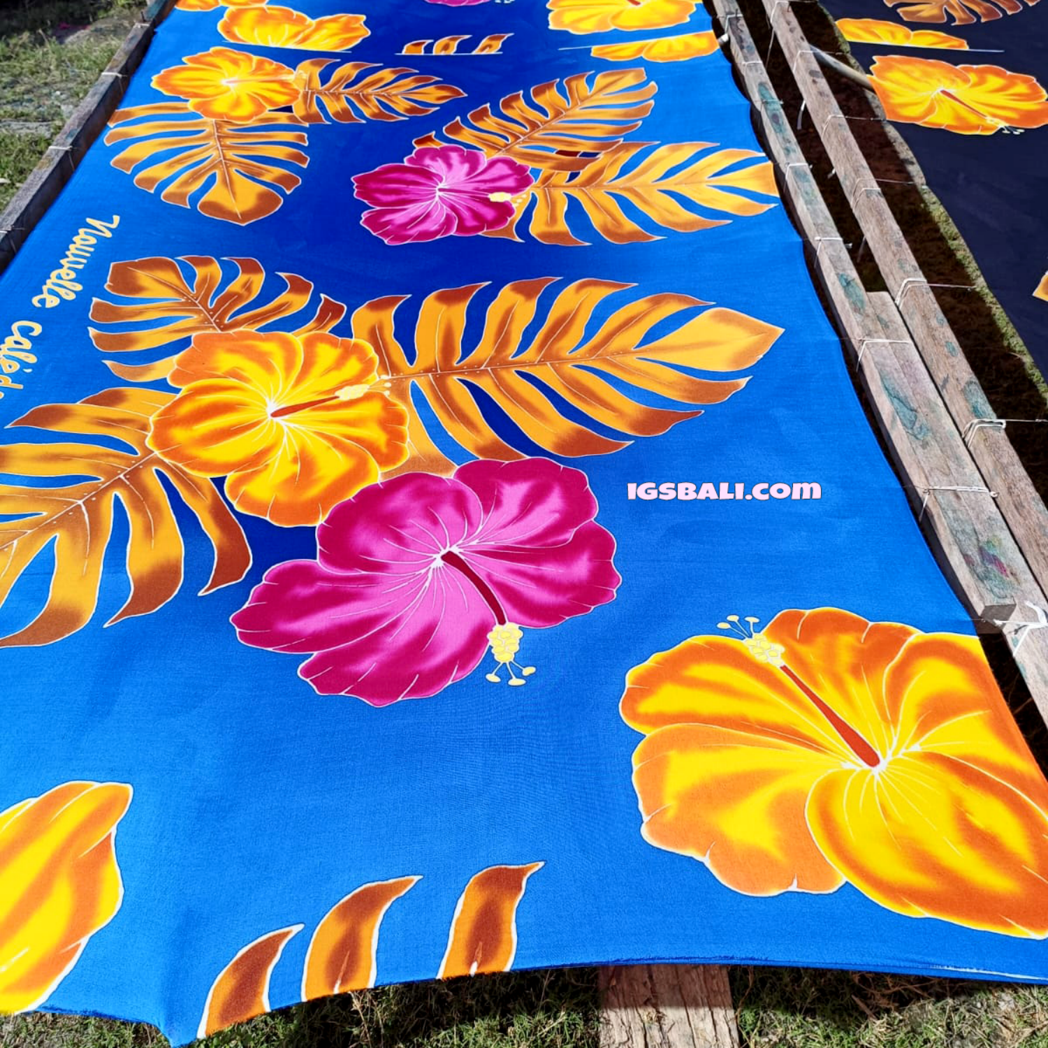 Importer pareo Bali peint main